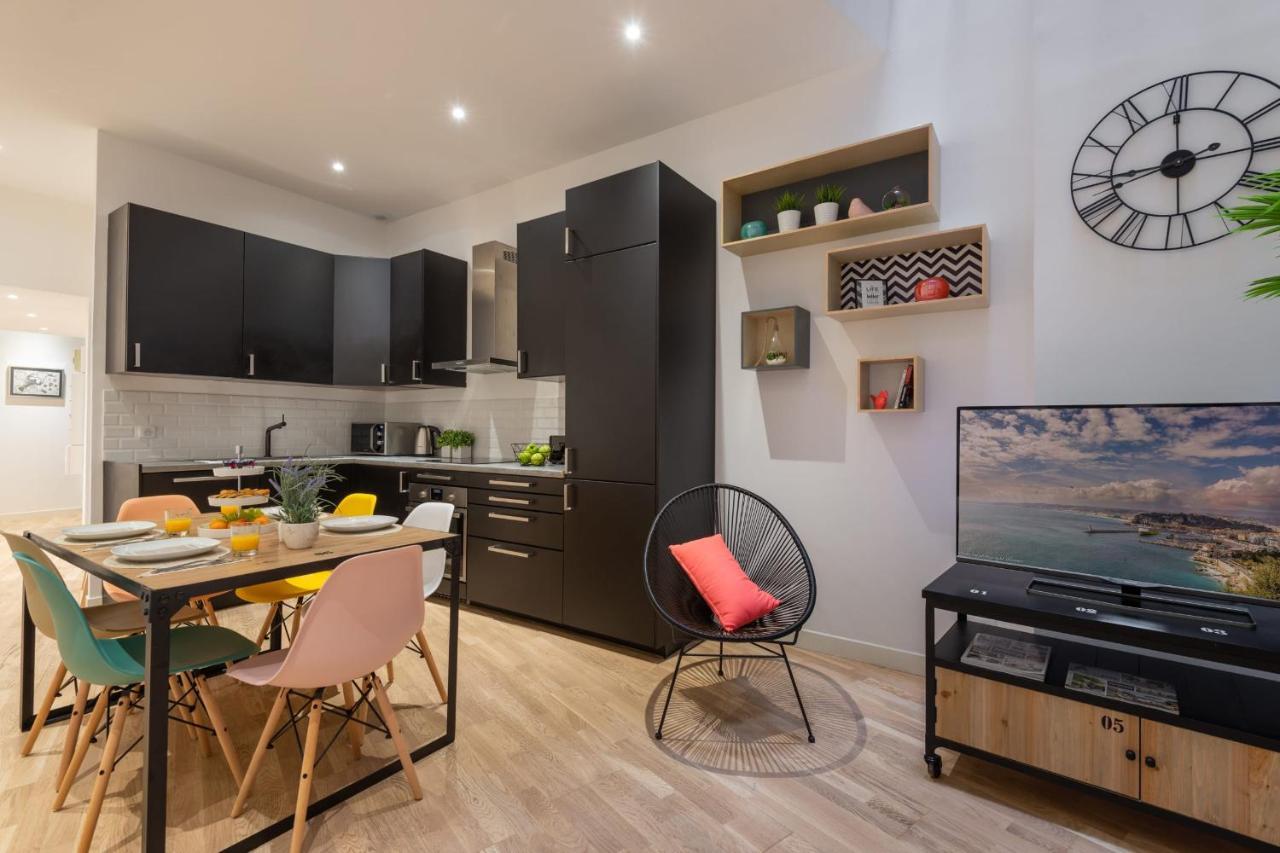 Latelier 2Br W Ac At 4 Min From The Beaches Of Old Nice Welkeys Luaran gambar