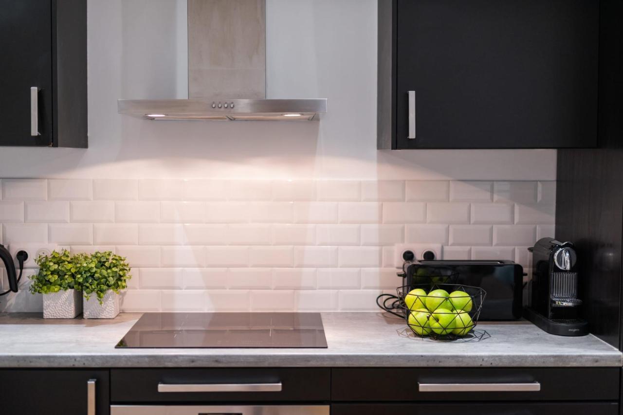 Latelier 2Br W Ac At 4 Min From The Beaches Of Old Nice Welkeys Luaran gambar